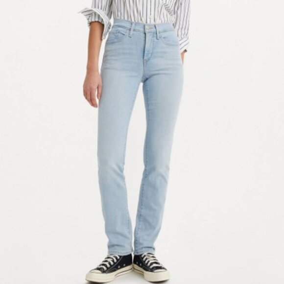 Levi’s 312 Shaping Slim Jeans Mid Rise Denim Blue Light Wash Size 10 30 x 30 NEW - Picture 1 of 9